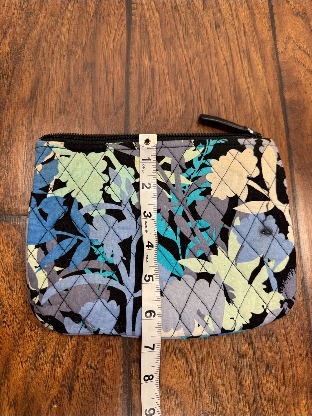Vera Bradley Camofloral Medium Cosmetic Bag Quilted Zip Pouch Retired
